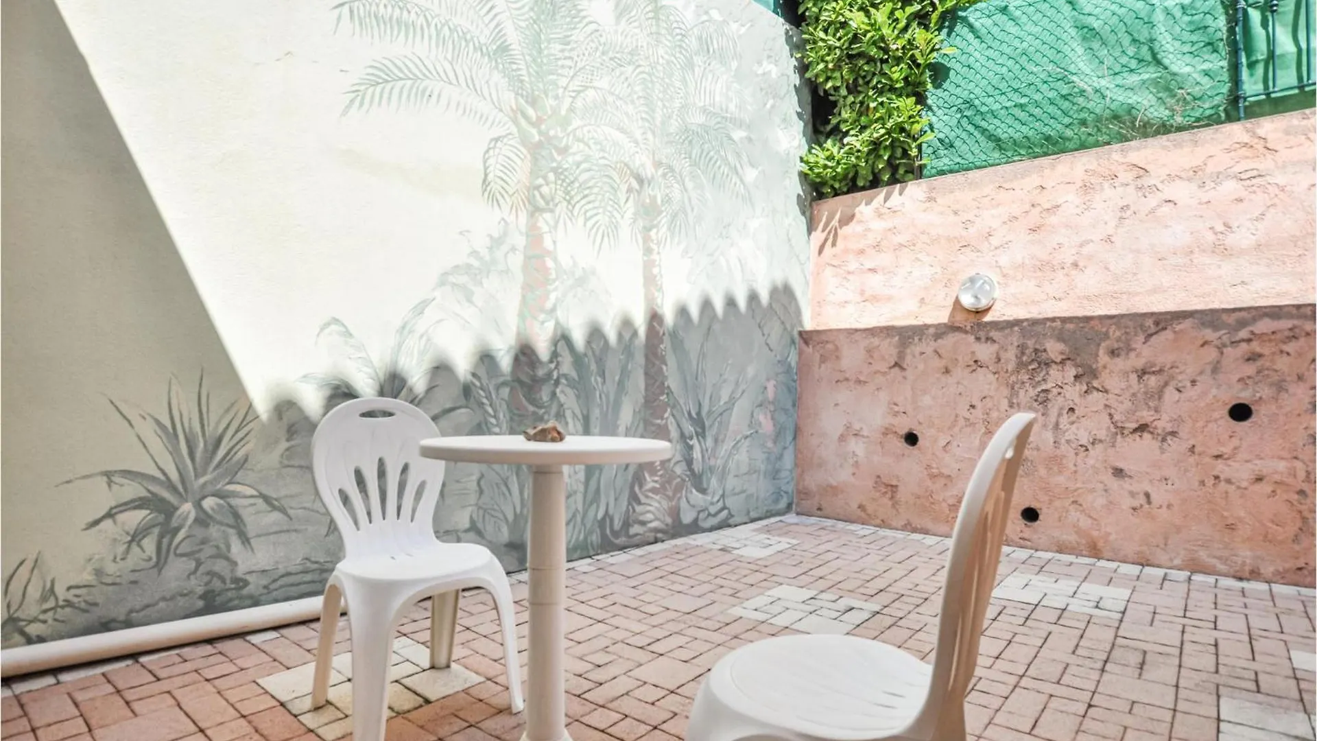 Vakantiehuis Amazing Home In Cagnes Sur Mer